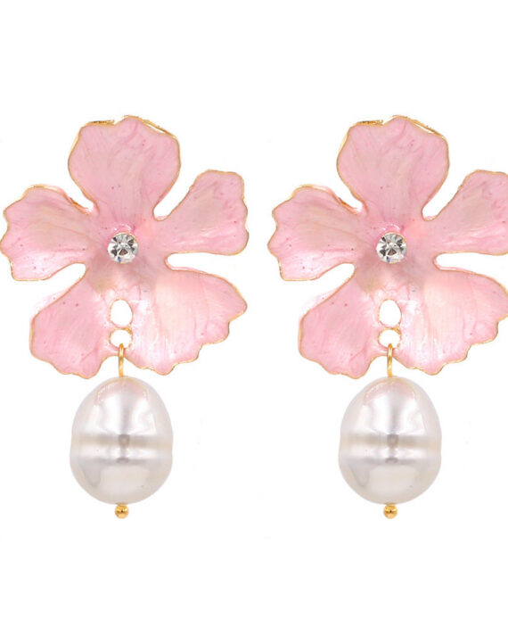 Uskae Sweet Flower and Pearl Earrings